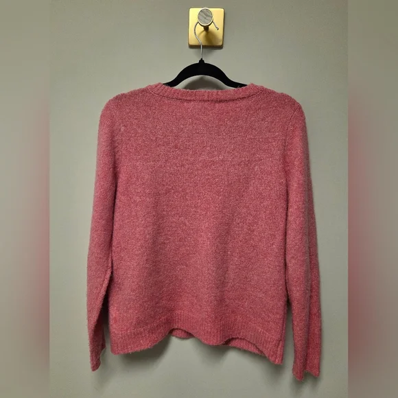 Cupcakes and Cashmere Heart Sweater, Size S, perfect for Valentine's Day! - Picture 4 of 5